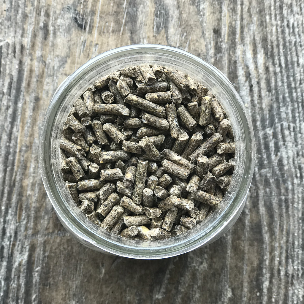 Wholesome Harvest Non-GMO Rabbit Pellets For growing and mature rabbit ...